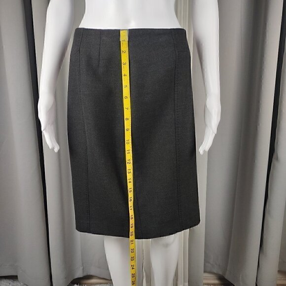 Ann Taylor LOFT Petites Women's Dark Gray To Black Lined Pencil Skirt Size 6P - Picture 6 of 11